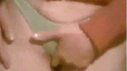 ایجاد سکس زن با دومرد GF ضربه زمانی که چشم ها بسته هستند