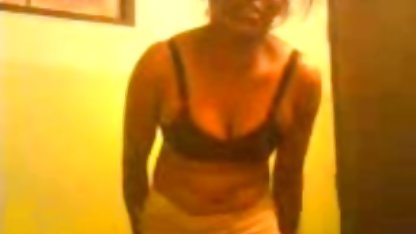 ایجاد GF ضرب سکس درمقابل شوهر دیده شده توسط سیاه و سفید دیک