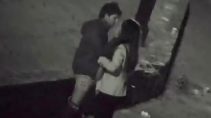 دختر جذاب زن کیردار سکسی وندی و دو همجنس باز محکم کردن هر یک از دیگر در عشق